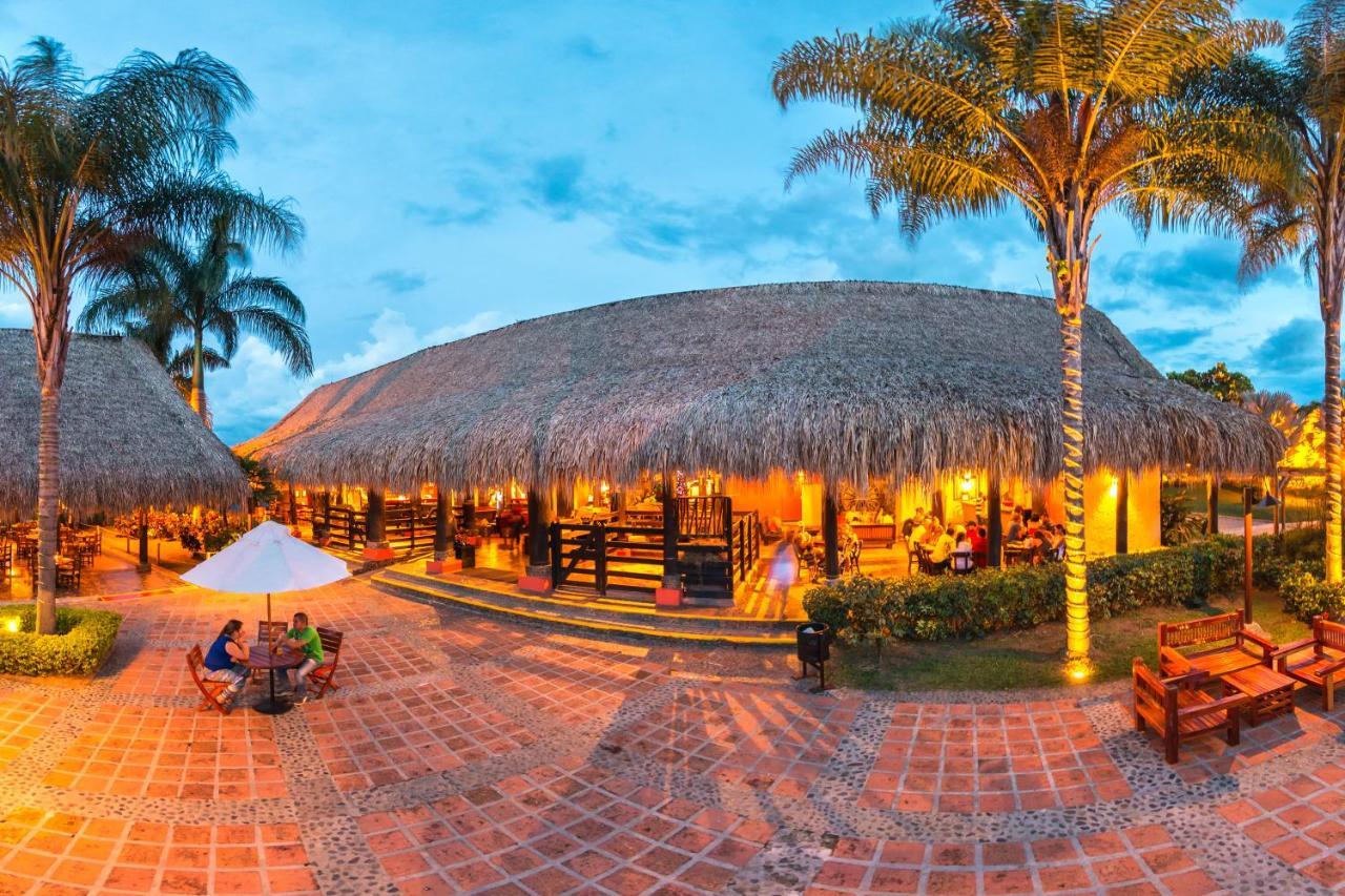 Decameron Panaca Quimbaya Exteriör bild