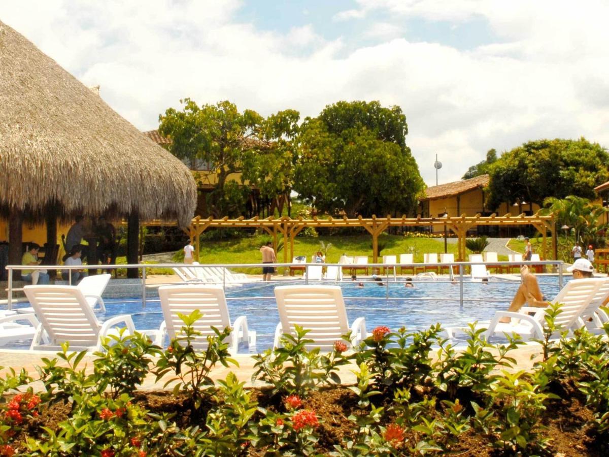 Decameron Panaca Quimbaya Exteriör bild